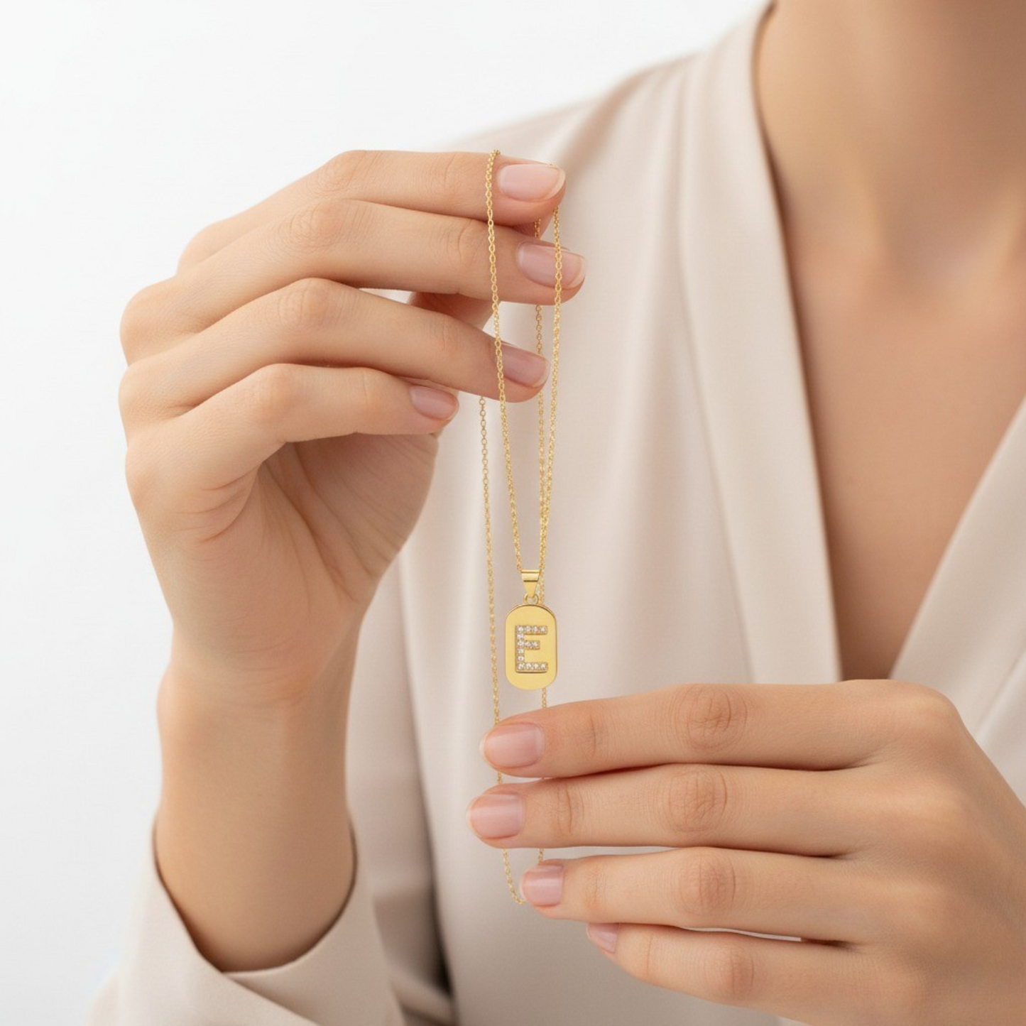 Colar Inicial "Glow Sparkle"