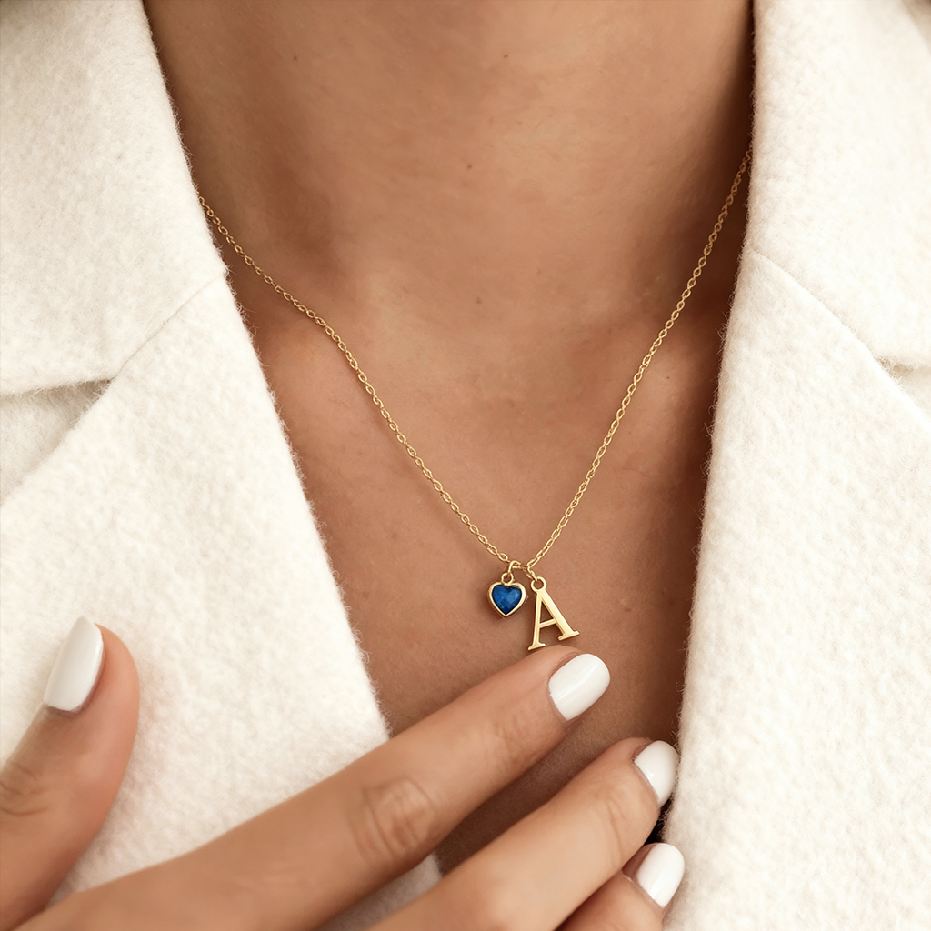 Colar Inicial "Eternal Whisper"