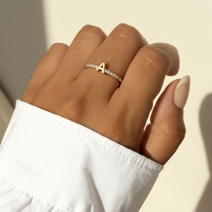 Anel Ajustável com Inicial "Sparkle"