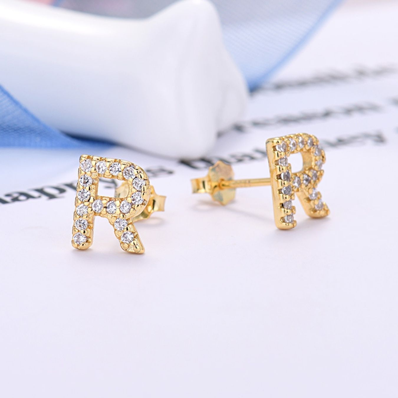 Brincos Iniciais "Identity"