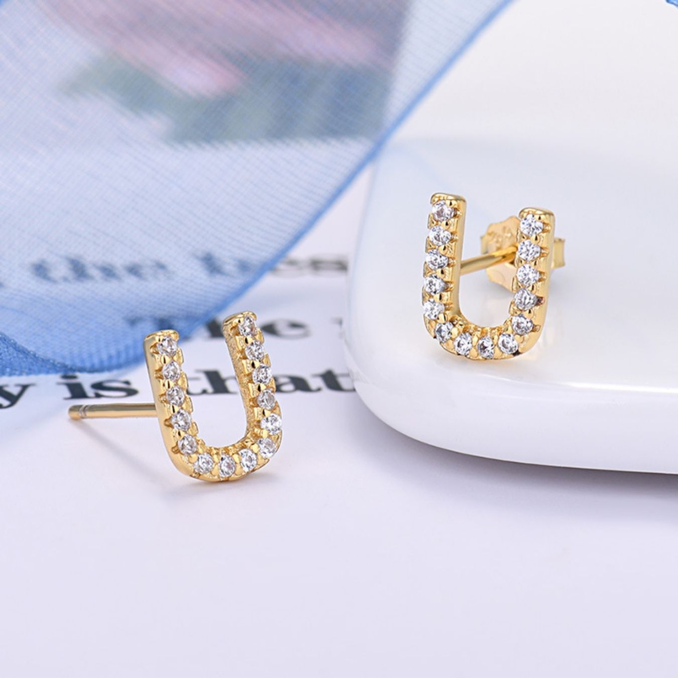 Brincos Iniciais "Identity"