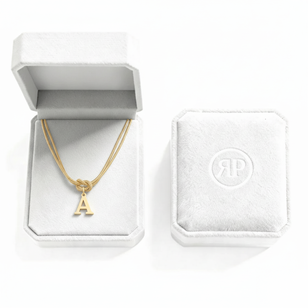 Colar Inicial "Alphabet Knot"