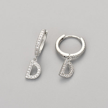 Brincos Initial "Crystal"