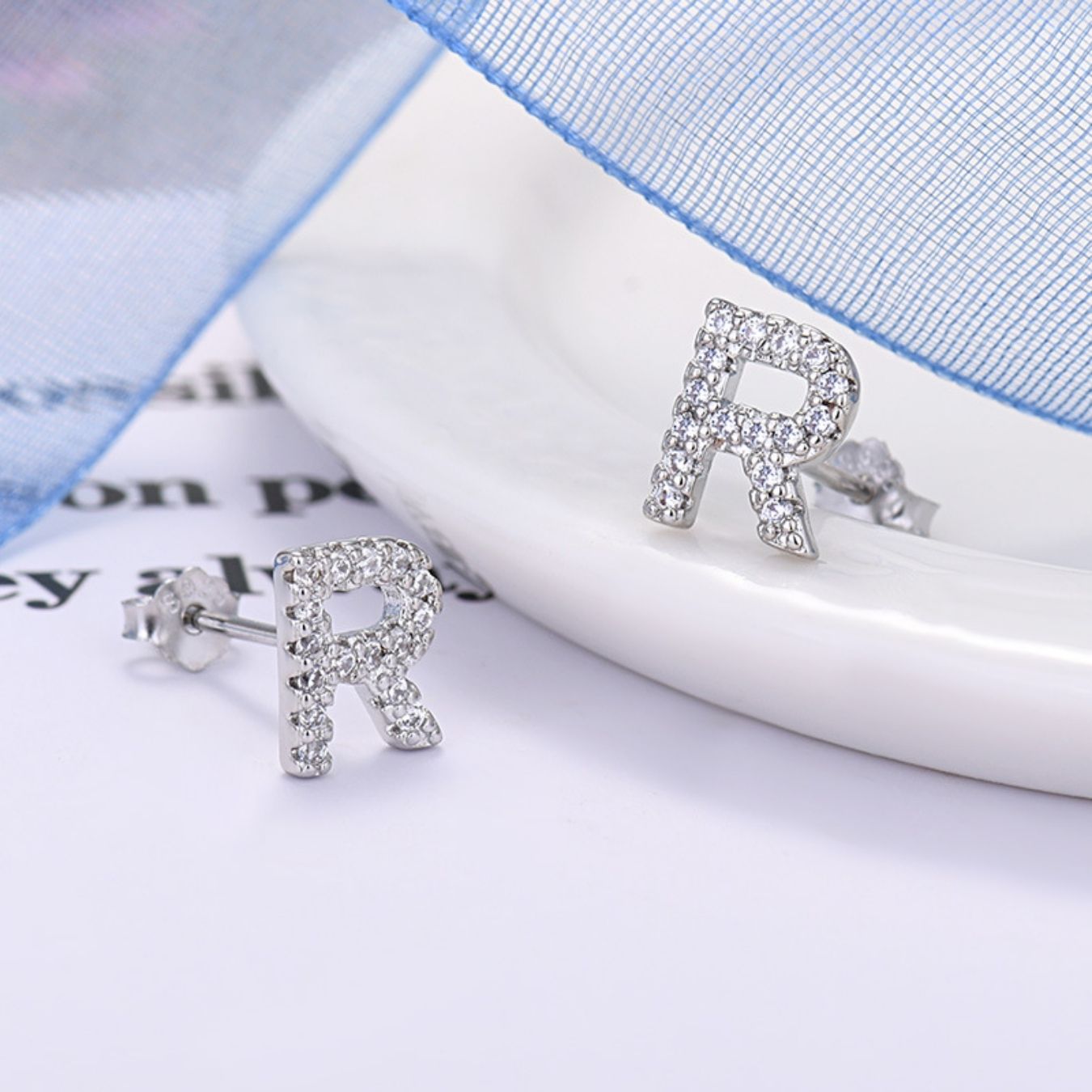 Brincos Iniciais "Identity"