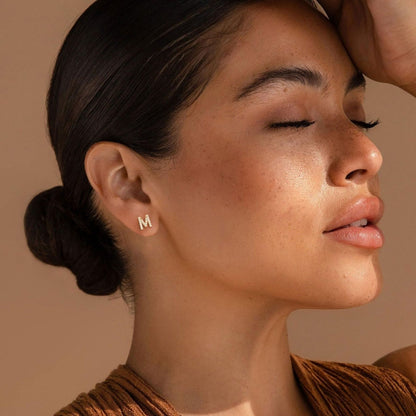 Brincos Iniciais "Identity"