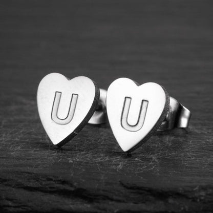 Brincos Initial "Chic Heart"