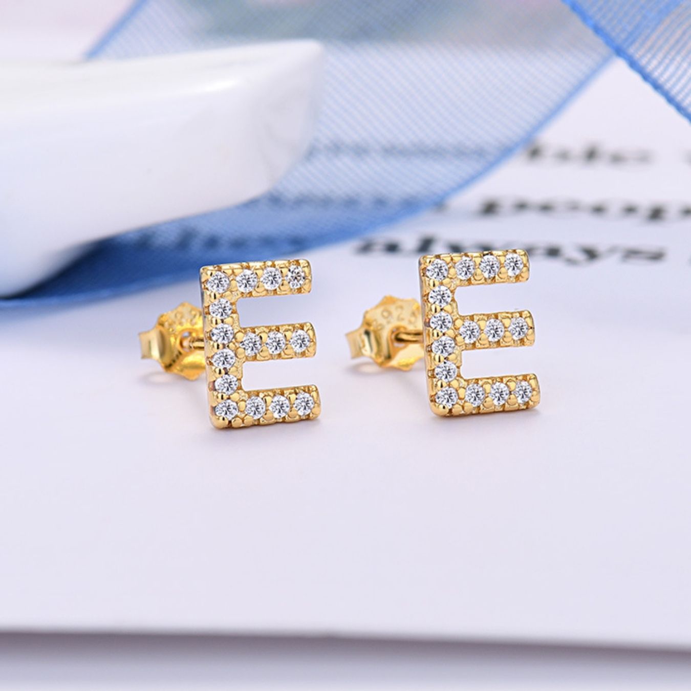 Brincos Iniciais "Identity"