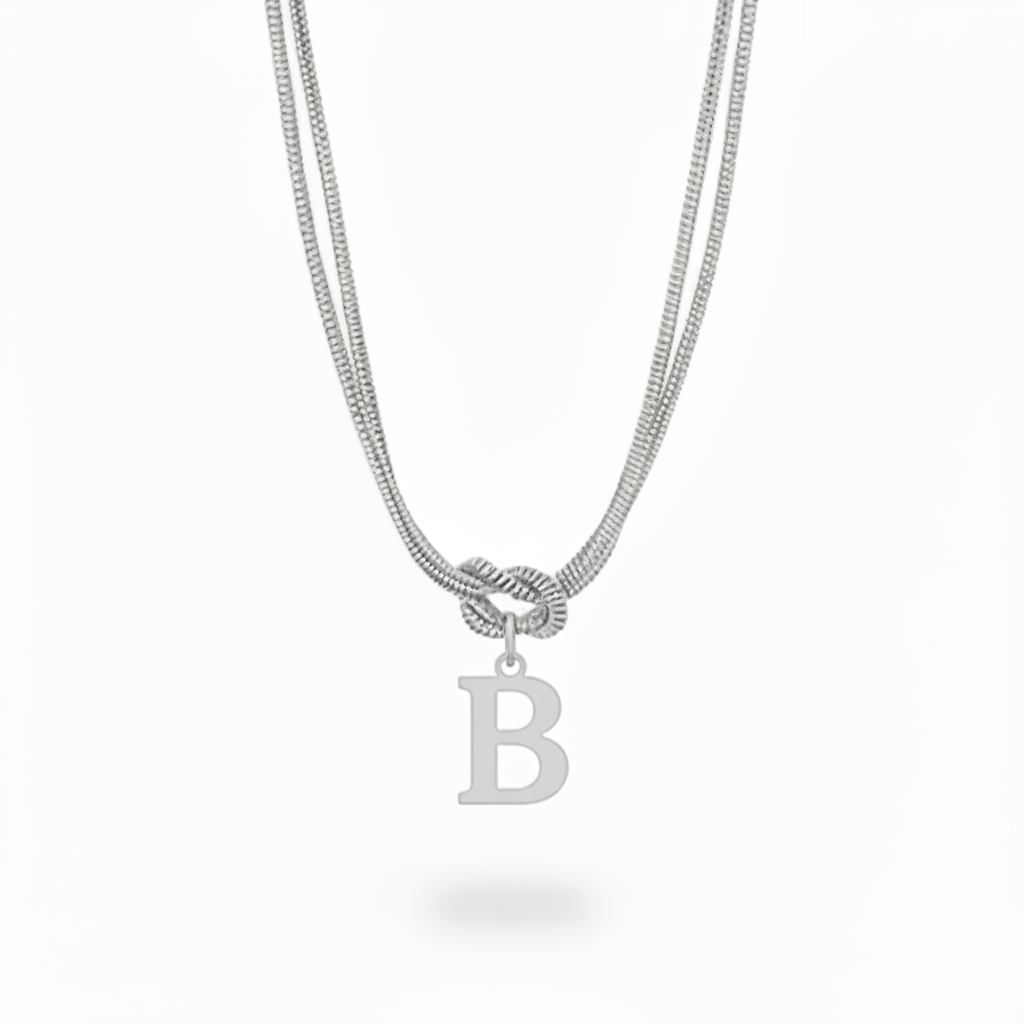 Colar Inicial "Alphabet Knot"