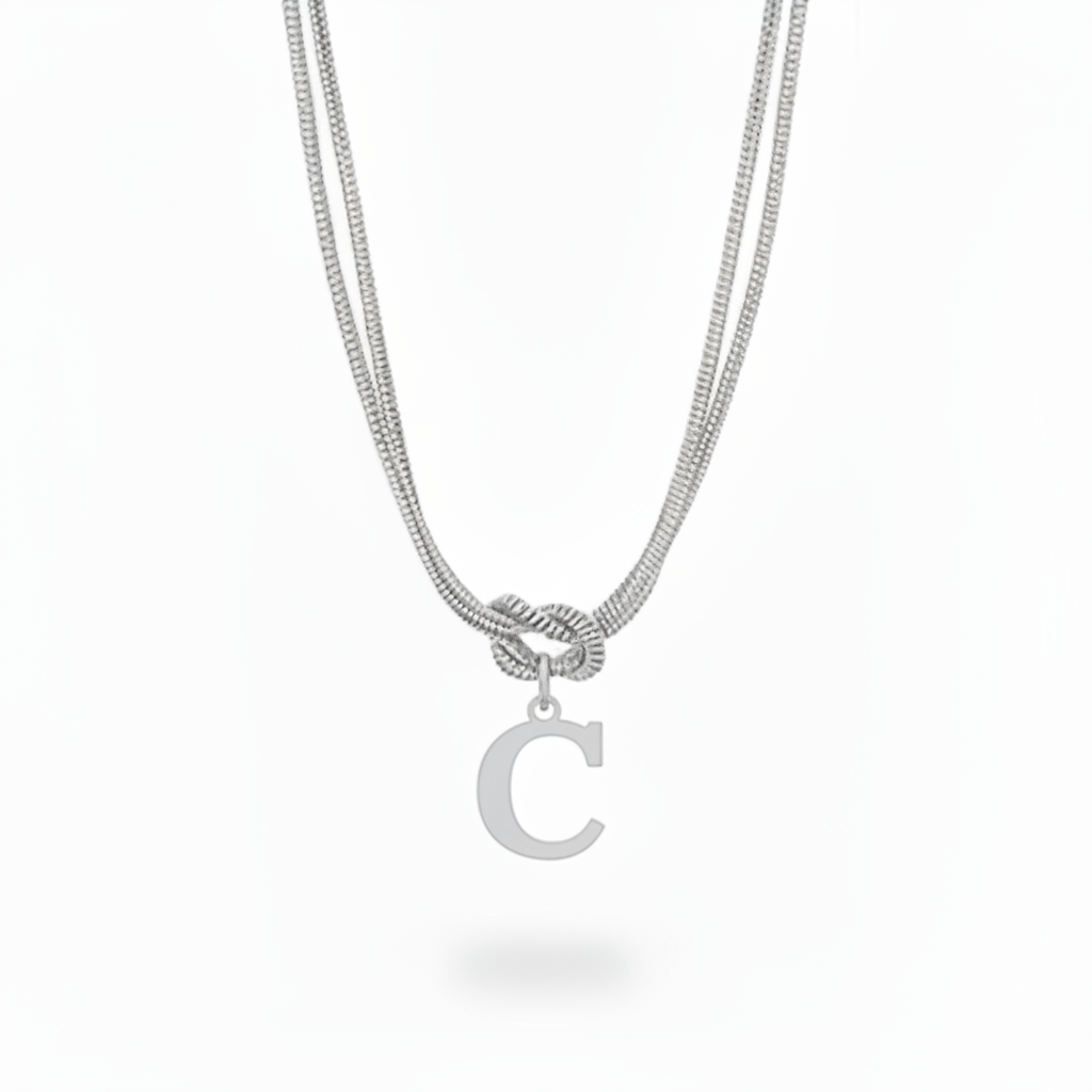 Colar Inicial "Alphabet Knot"