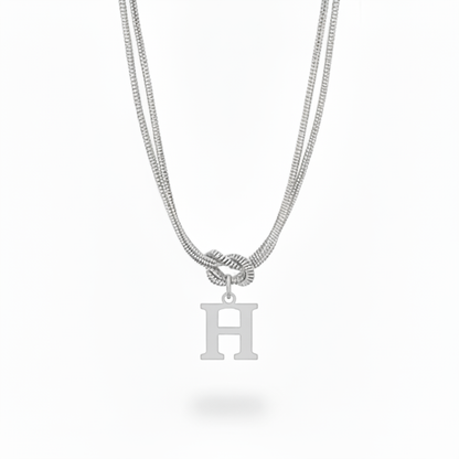 Colar Inicial "Alphabet Knot"