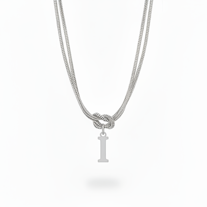Colar Inicial "Alphabet Knot"