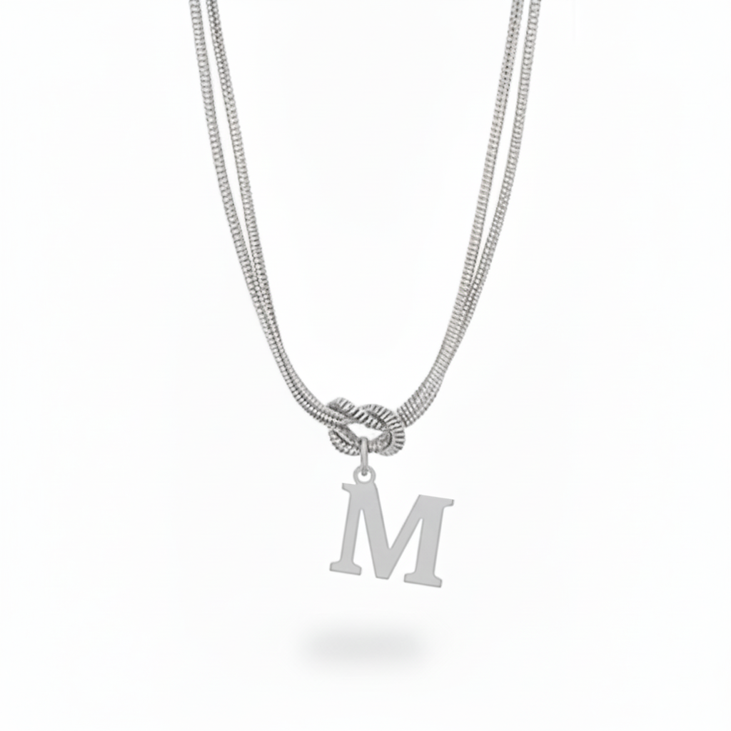 Colar Inicial "Alphabet Knot"