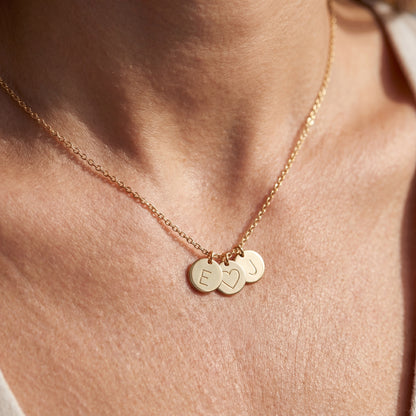 Colar Inicial “Initial disc”