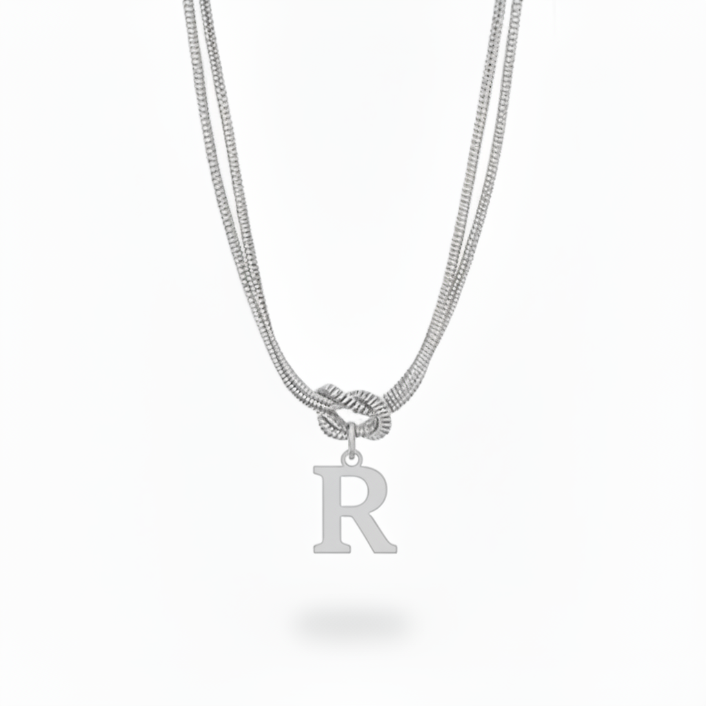 Colar Inicial "Alphabet Knot"