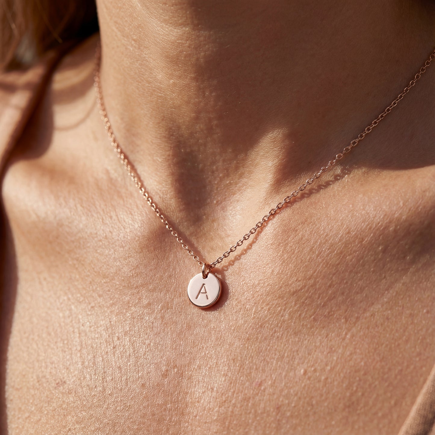 Colar Inicial “Initial disc”